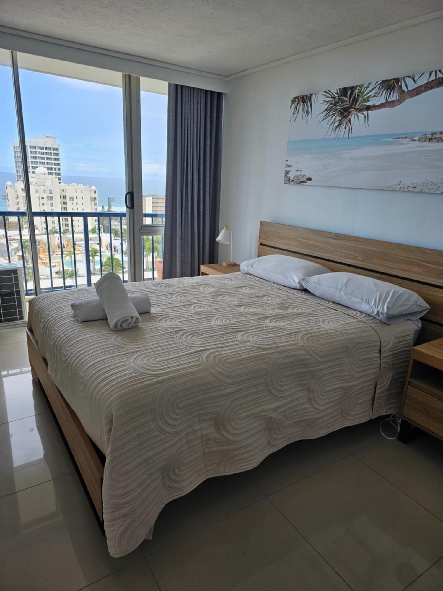 Centrepoint Resort Gold Coast Exterior foto